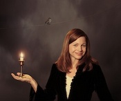 Carrie Newcomer_bird-candle_Kindred_Spirits_Carrie_ 225 copy.jpg